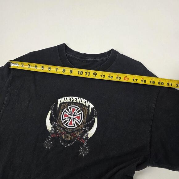 Vintage Independent Shirt Mens Medium Black Chris Haslam Skateboarding Tee Faded - Picture 7 of 10